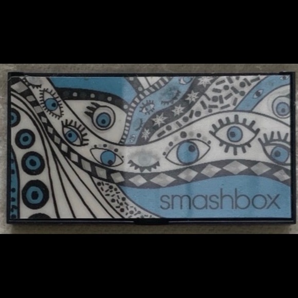 Smashbox Ablaze Eyeshadow Pallet - Picture 4 of 6